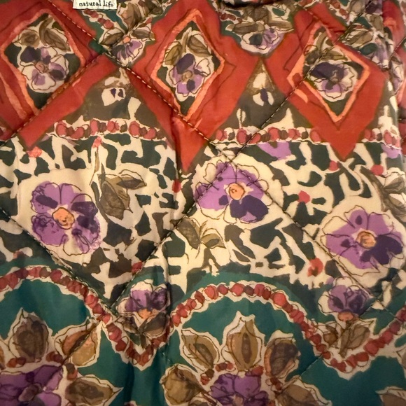 Colorful Patterned Shoulder Bag - Picture 5 of 9